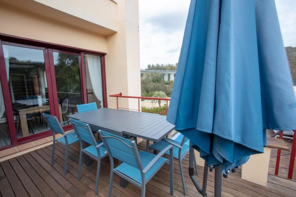 Private Pool Luxurious Villa With Mountain Views Estepona Eksteriør billede