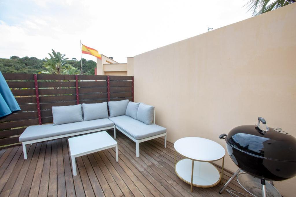 Private Pool Luxurious Villa With Mountain Views Estepona Eksteriør billede